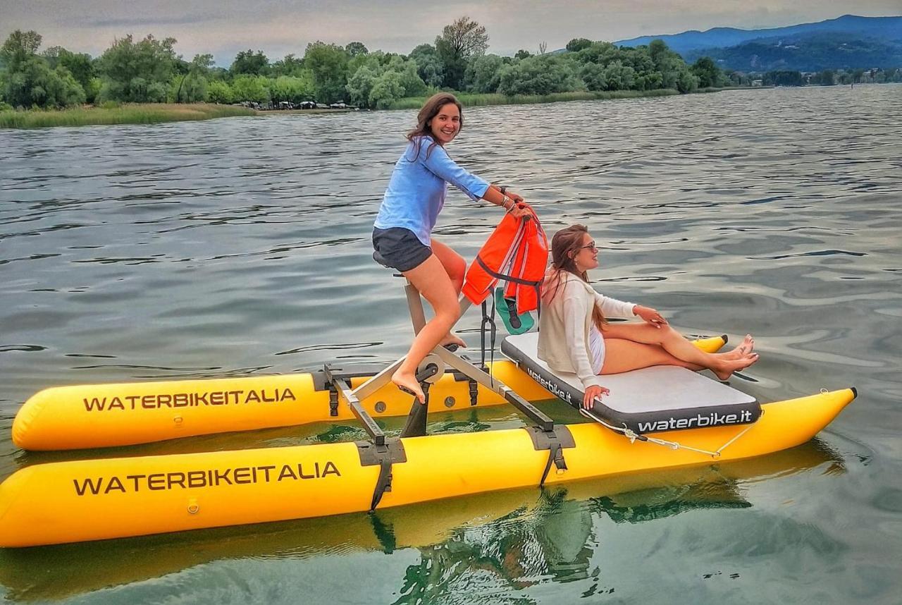 دورميلّيتّو Ritratto Sul Lago المظهر الخارجي الصورة